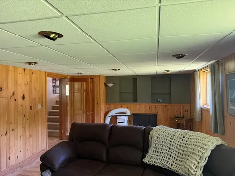 406 4th Street W Caspian MI 49915