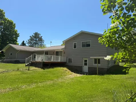 406 4th Street W Caspian MI 49915