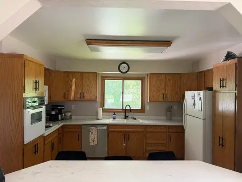 406 4th Street W Caspian MI 49915