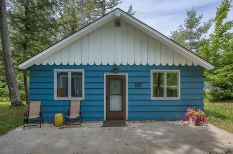 W11508 Enterprise Lake Road Elcho WI 54428