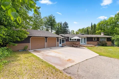 11598 Kosir Lane Silver Cliff WI 54104