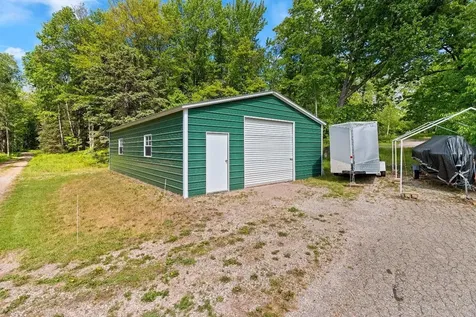 11598 Kosir Lane Silver Cliff WI 54104