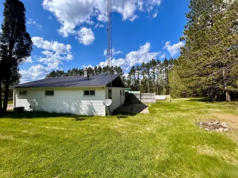 451 Highway 8 Armstrong Creek WI 54103