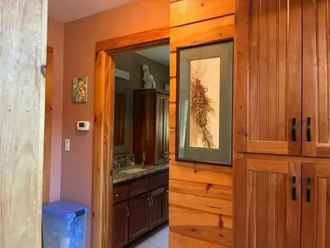 670 Mcguire Road Elcho WI 54428