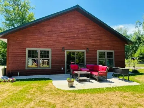 670 Mcguire Road Elcho WI 54428