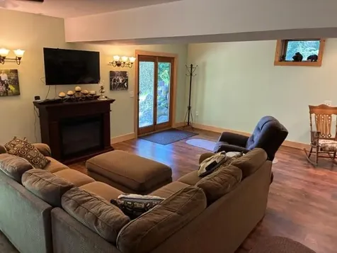 670 Mcguire Road Elcho WI 54428