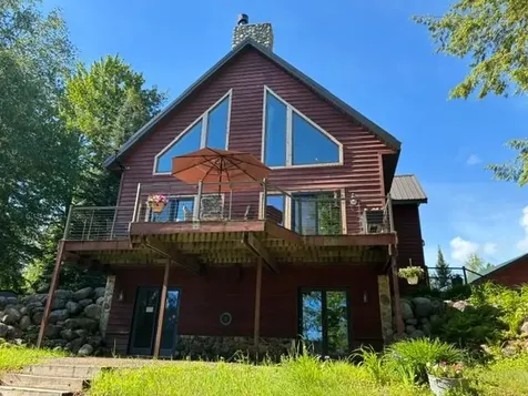 670 Mcguire Road Elcho WI 54428