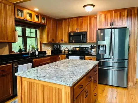 670 Mcguire Road Elcho WI 54428