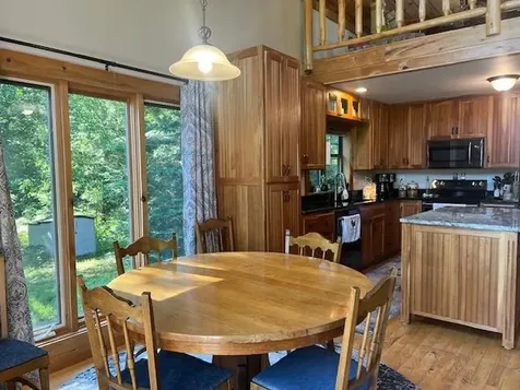 670 Mcguire Road Elcho WI 54428