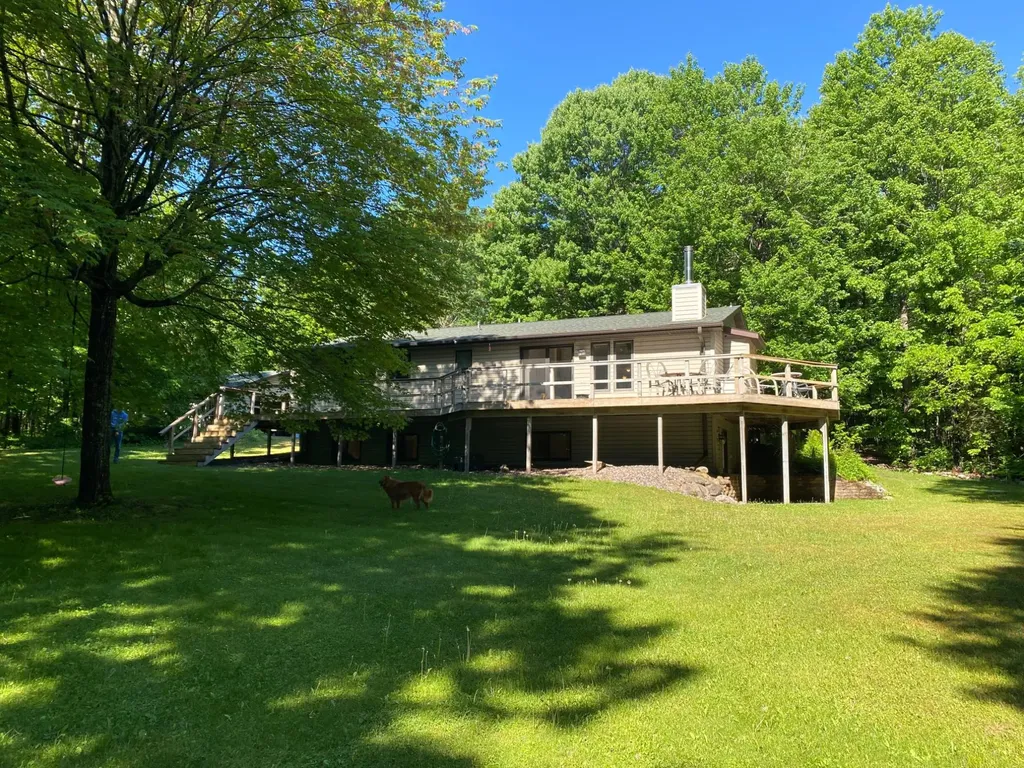 7002 Crab Lake Road Presque Isle WI 54557