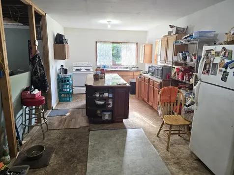 N12021 Oakwood Lane Athelstane WI 54104