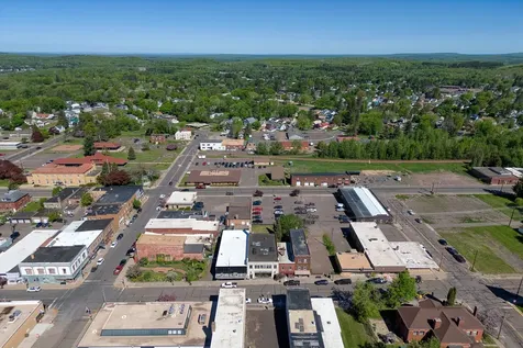 216 Aurora Street E Ironwood MI 49938