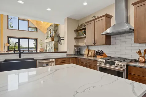 2913 Long Point Conover WI 54519