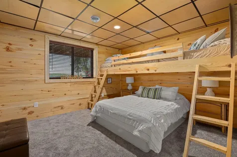 2913 Long Point Conover WI 54519