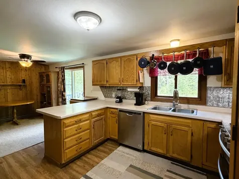 N14578 Old 13 Road Fifield WI 54524
