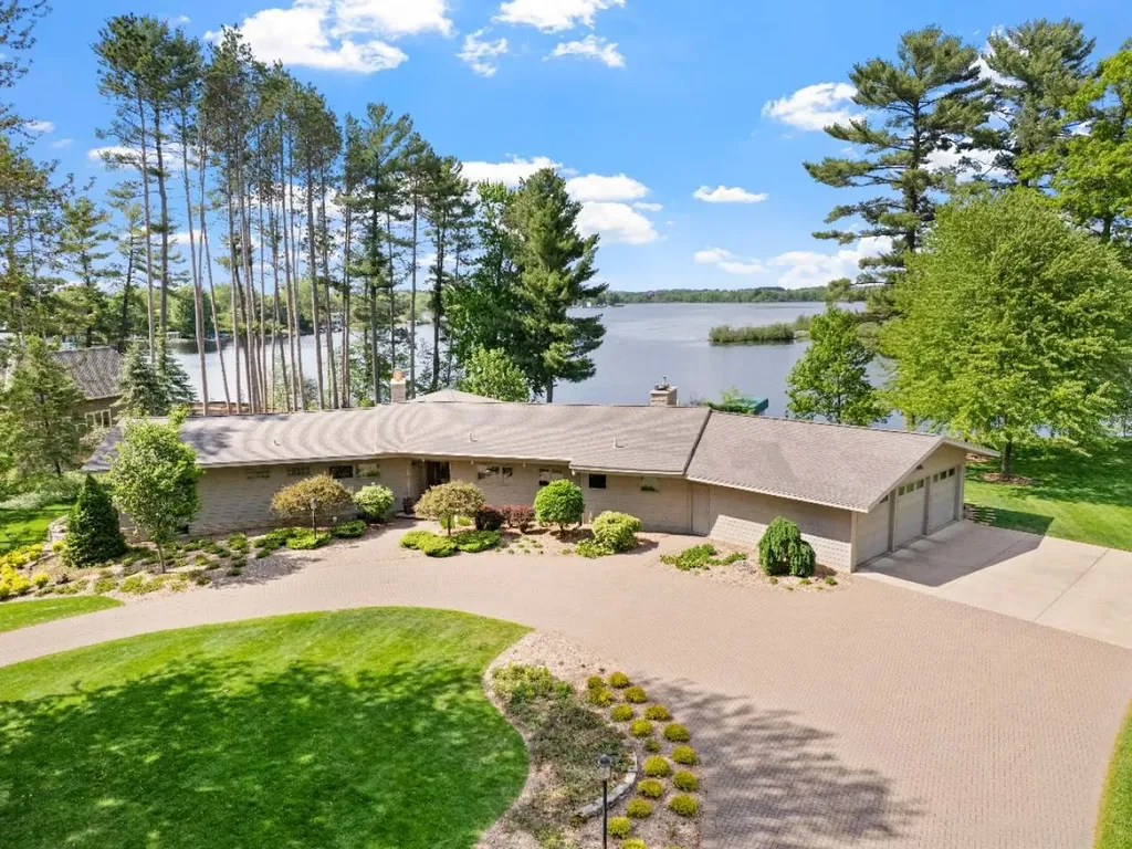 402 Pine Island Lane Schofield WI 54476