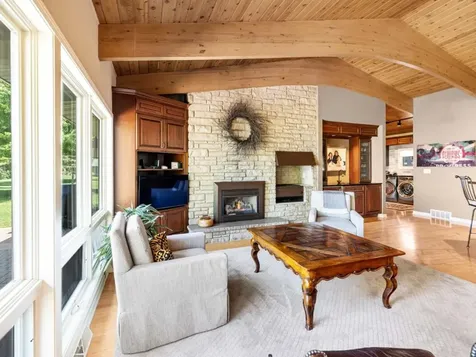 402 Pine Island Lane Schofield WI 54476