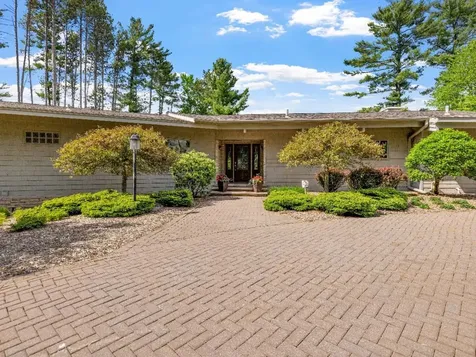 402 Pine Island Lane Schofield WI 54476