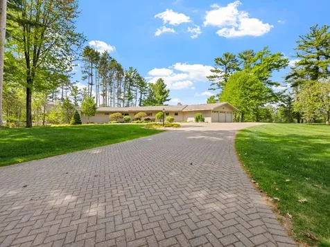 402 Pine Island Lane Schofield WI 54476