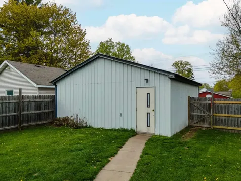 712 Forest Parkway Crystal Falls MI 49920
