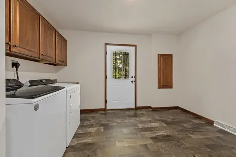 6708 Cessna Lane Three Lakes WI 54562
