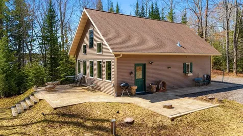 W11132 Zerngable Road Park Falls WI 54552