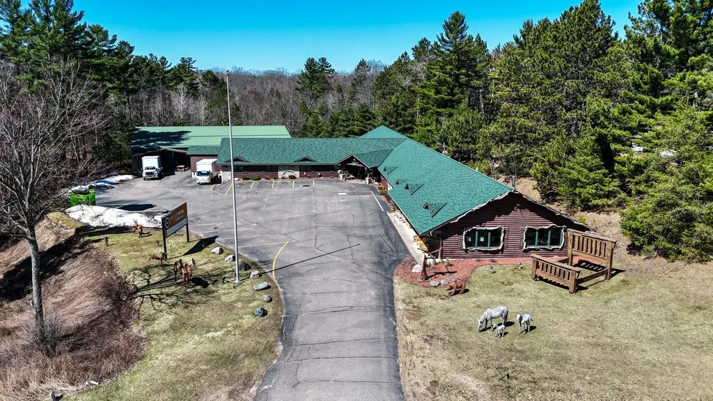 7967 Highway 51 Minocqua WI 54548