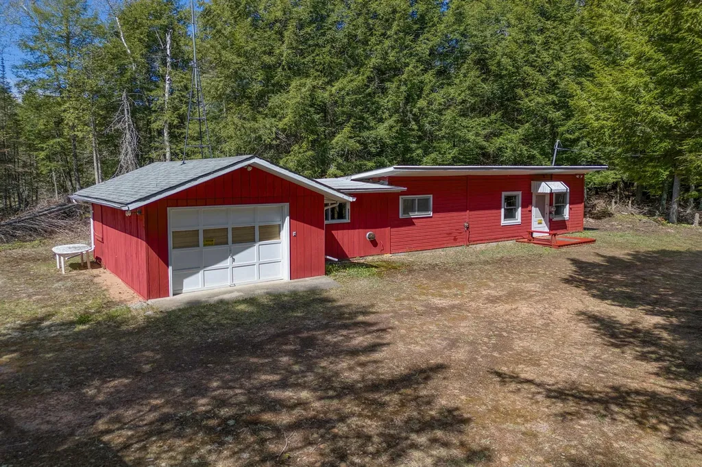 7421 Cth B Land O Lakes WI 54540