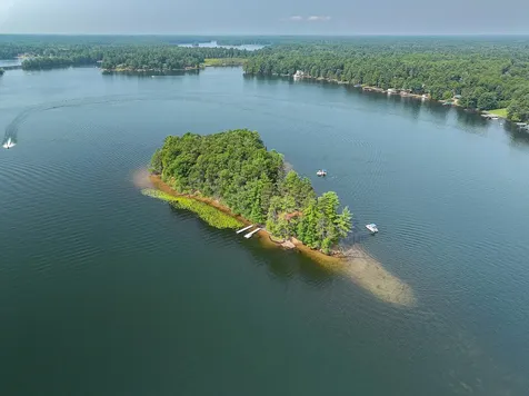9485 Devine Island Minocqua WI 54548