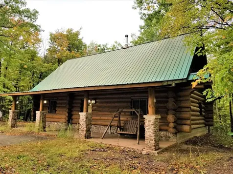 8534W Old 10 Road Saxon WI 54559