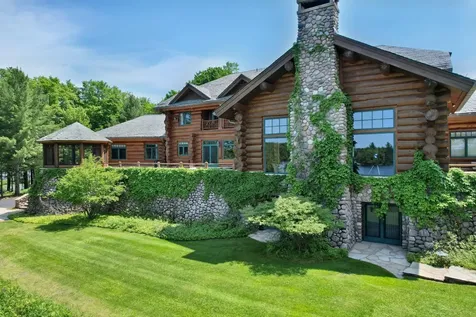 19210 Mamie Lake Road W Watersmeet MI 49969