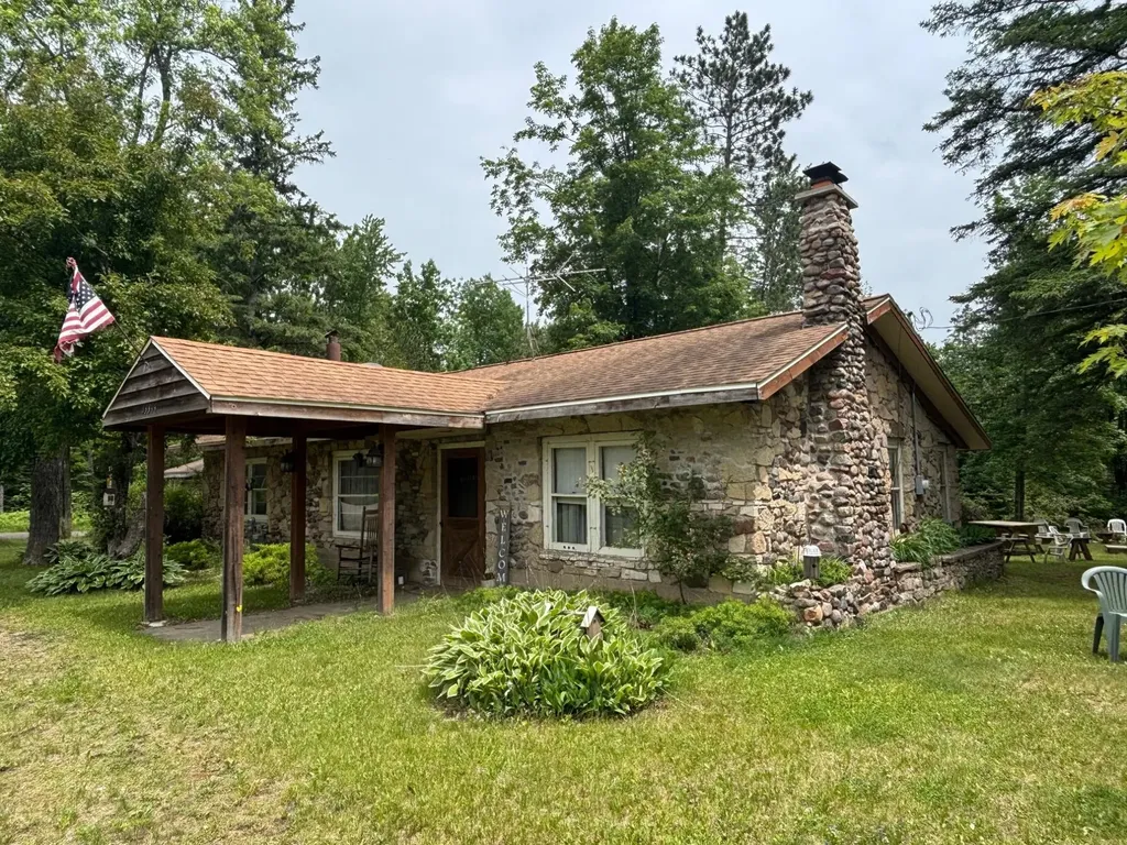 13344 Highway 32 Mountain WI 54149