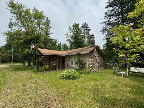13344 Highway 32 Mountain WI 54149