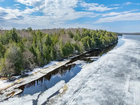On Bear Tail Point Phelps WI 54554
