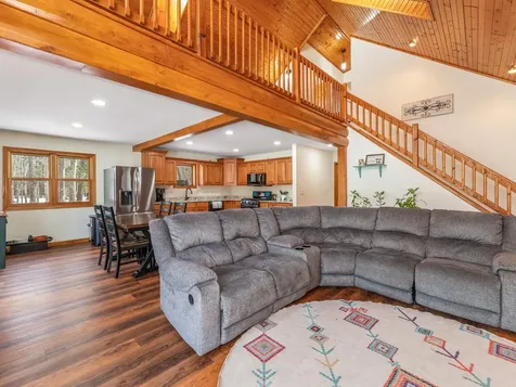 8250 Maplewood Lane Eagle River WI 54521