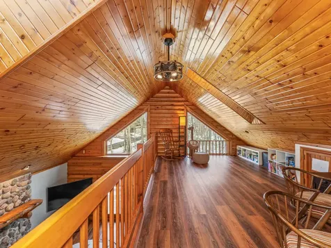 8250 Maplewood Lane Eagle River WI 54521