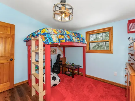 8250 Maplewood Lane Eagle River WI 54521