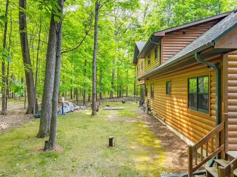 8250 Maplewood Lane Eagle River WI 54521