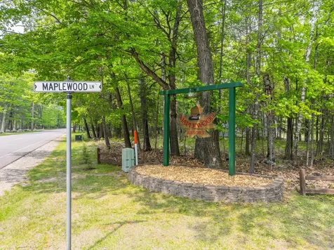 8250 Maplewood Lane Eagle River WI 54521