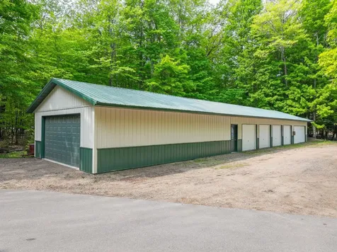 8250 Maplewood Lane Eagle River WI 54521