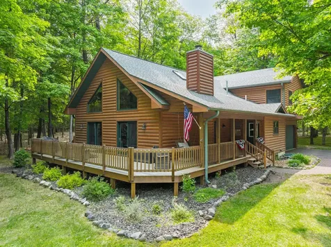 8250 Maplewood Lane Eagle River WI 54521