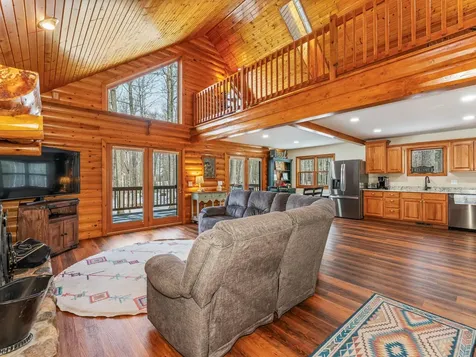 8250 Maplewood Lane Eagle River WI 54521