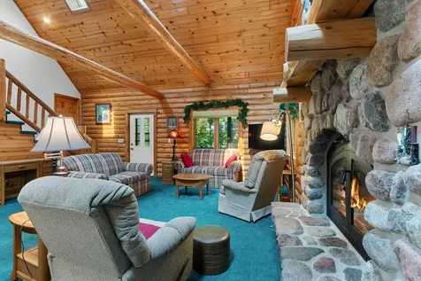 15789 Hickory Lane Mountain WI 54149