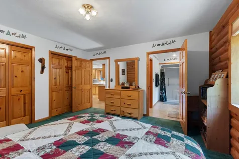 15789 Hickory Lane Mountain WI 54149