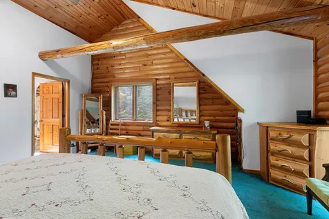 15789 Hickory Lane Mountain WI 54149