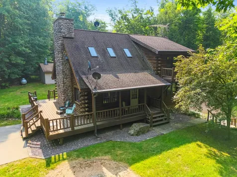 15789 Hickory Lane Mountain WI 54149