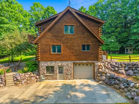 15789 Hickory Lane Mountain WI 54149