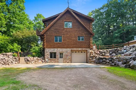 15789 Hickory Lane Mountain WI 54149