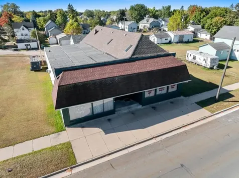 605 Main Street Marinette WI 54143