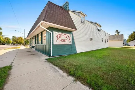 605 Main Street Marinette WI 54143
